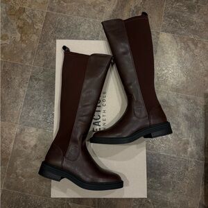 Kenneth Cole Women's Dark Brown  Boots